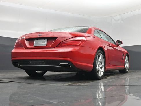 Used 2013 Mercedes-Benz SL 550 image 35