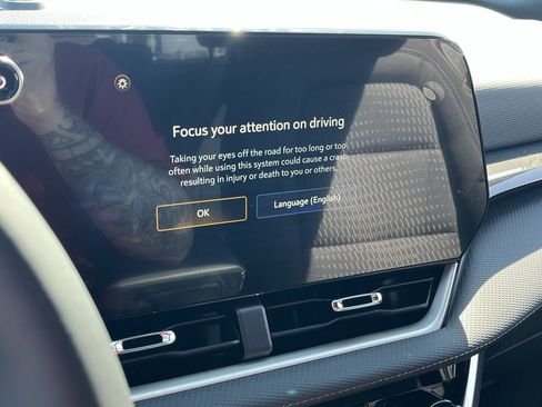 New 2026 Chevrolet Equinox LT image 19