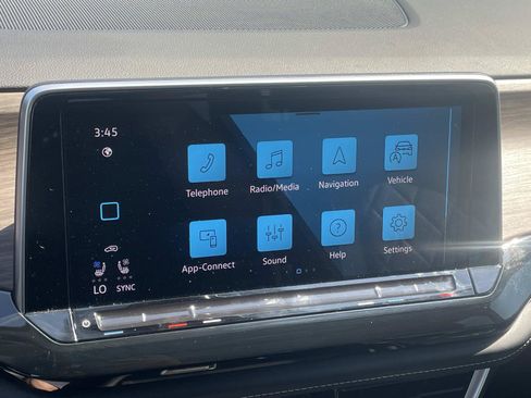 Certified 2025 Volkswagen Atlas SEL Premium R-Line AWD/4WD image 12