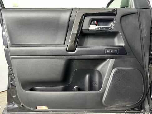 Used 2019 Toyota 4Runner Limited AWD/4WD image 24