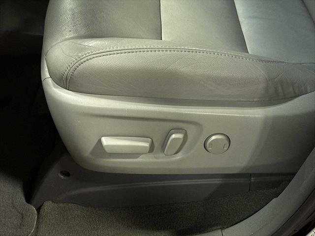 Certified 2017 Toyota Sienna XLE w/ XLE Navigation Package AWD/4WD image 25