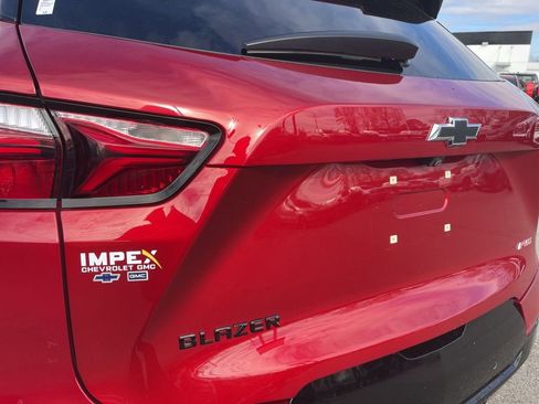 Used 2021 Chevrolet Blazer RS w/ Enhanced Convenience Package image 32