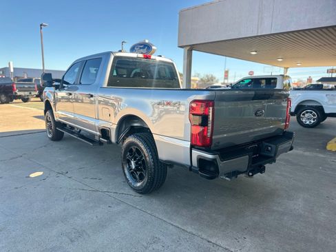 Used 2023 Ford F250 XL w/ STX Appearance Package image 2