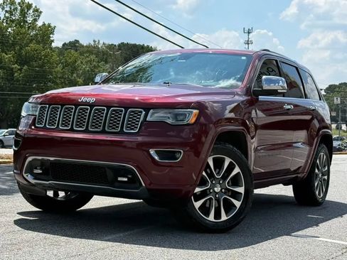 Used 2017 Jeep Grand Cherokee Overland AWD/4WD image 2