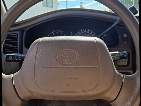 Used 1999 Toyota Tacoma 2WD Xtracab image 18
