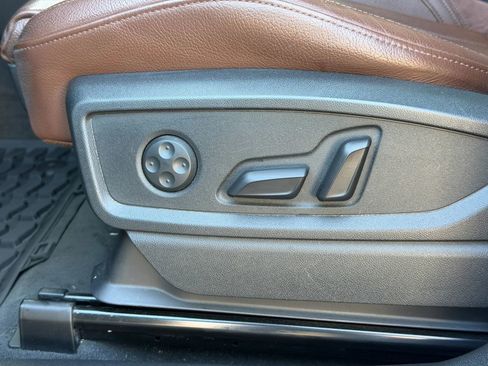 Used 2018 Audi Q5 2.0T Premium Plus w/ Premium Plus Package AWD/4WD image 33