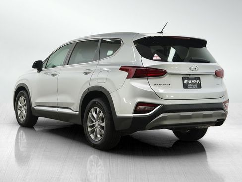 Used 2019 Hyundai Santa Fe SE AWD/4WD image 4