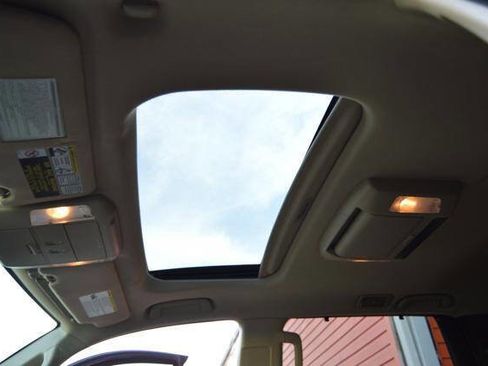 Used 2011 Toyota Sequoia Platinum image 66