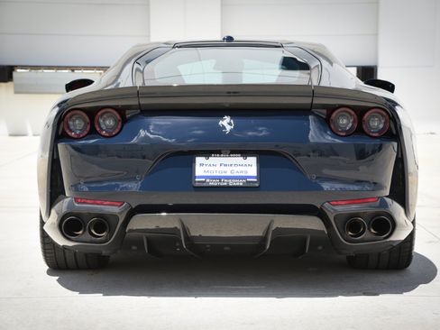 Used 2020 Ferrari 812 Superfast RWD image 16