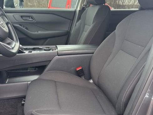 Certified 2024 Nissan Rogue S image 9