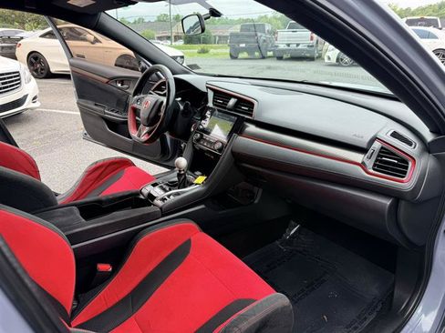 Used 2019 Honda Civic Type R image 12