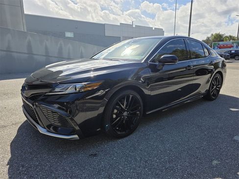 Certified 2023 Toyota Camry XSE image 3