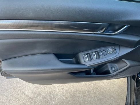 Used 2022 Honda Accord Sport image 8