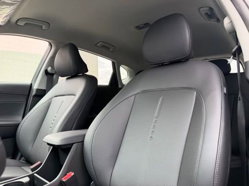 New 2026 Hyundai Kona SEL Premium AWD/4WD image 15
