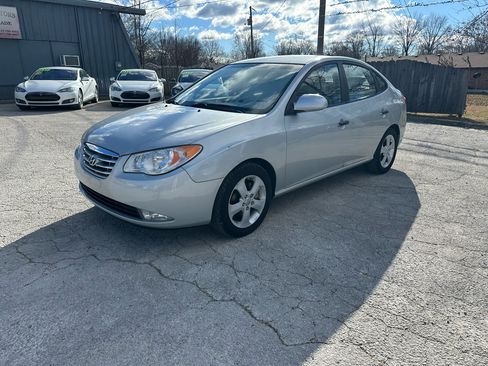 Used 2010 Hyundai Elantra SE image 9