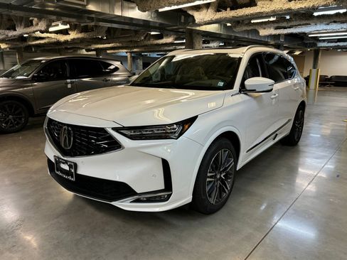 New 2026 Acura MDX w/ Advance Package image 10