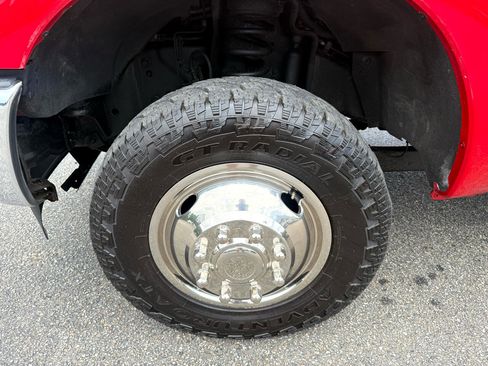 Used 2016 Ford F350 XL w/ Power Equipment Group image 4