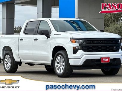 New 2026 Chevrolet Silverado 1500 Custom w/ LPO, Dark Essentials Package