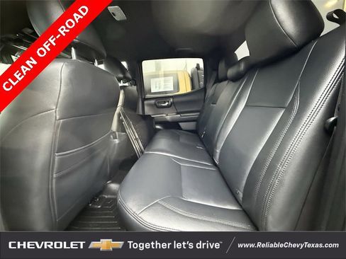 Used 2020 Toyota Tacoma TRD Off-Road image 26