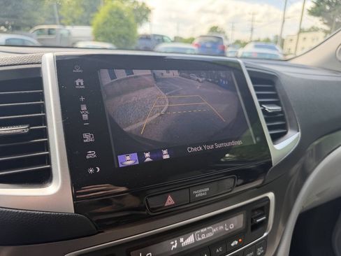 Used 2018 Honda Pilot EX-L image 16