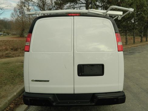 Used 2019 Chevrolet Express 2500 w/ Communications Package image 8