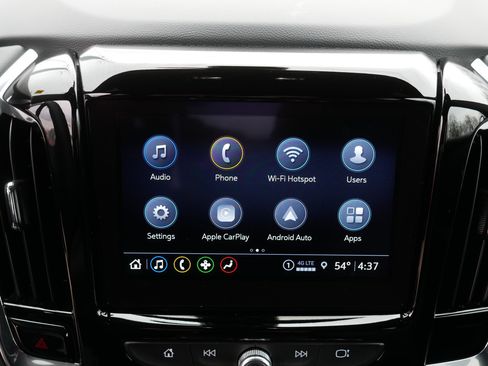 Used 2023 Chevrolet Traverse LT AWD/4WD image 30