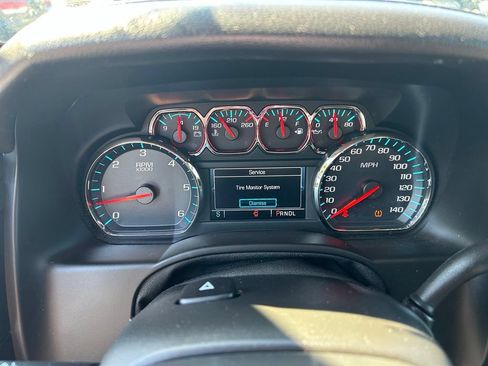 Used 2019 Chevrolet Tahoe Premier AWD/4WD image 10
