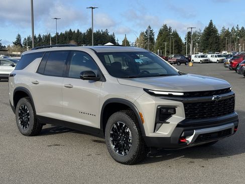 New 2026 Chevrolet Traverse Z71 w/ Driver Confidence Package image 7