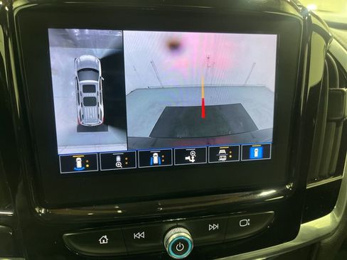 Used 2022 Chevrolet Traverse High Country image 34