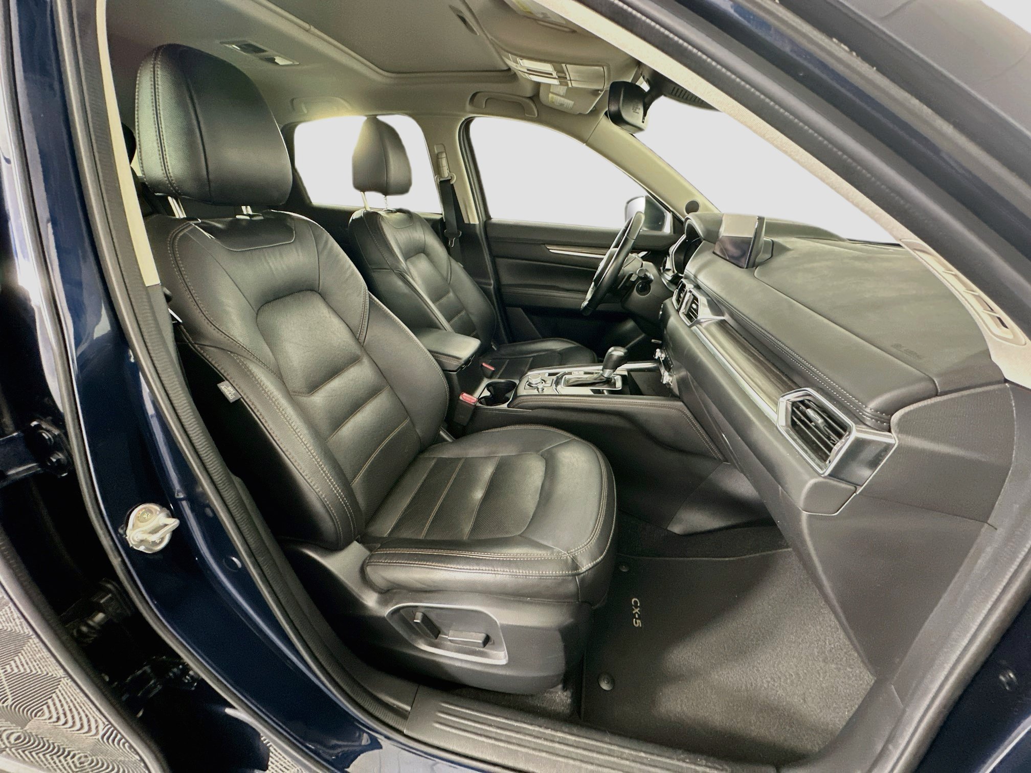 Used 2022 MAZDA CX-5 AWD 2.5 S w/ Premium Package image 33