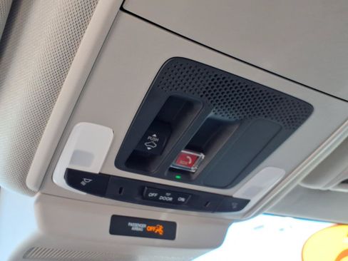 Certified 2025 Honda Accord SE image 21