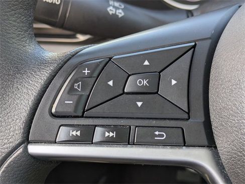 Used 2024 Nissan Sentra SV image 19