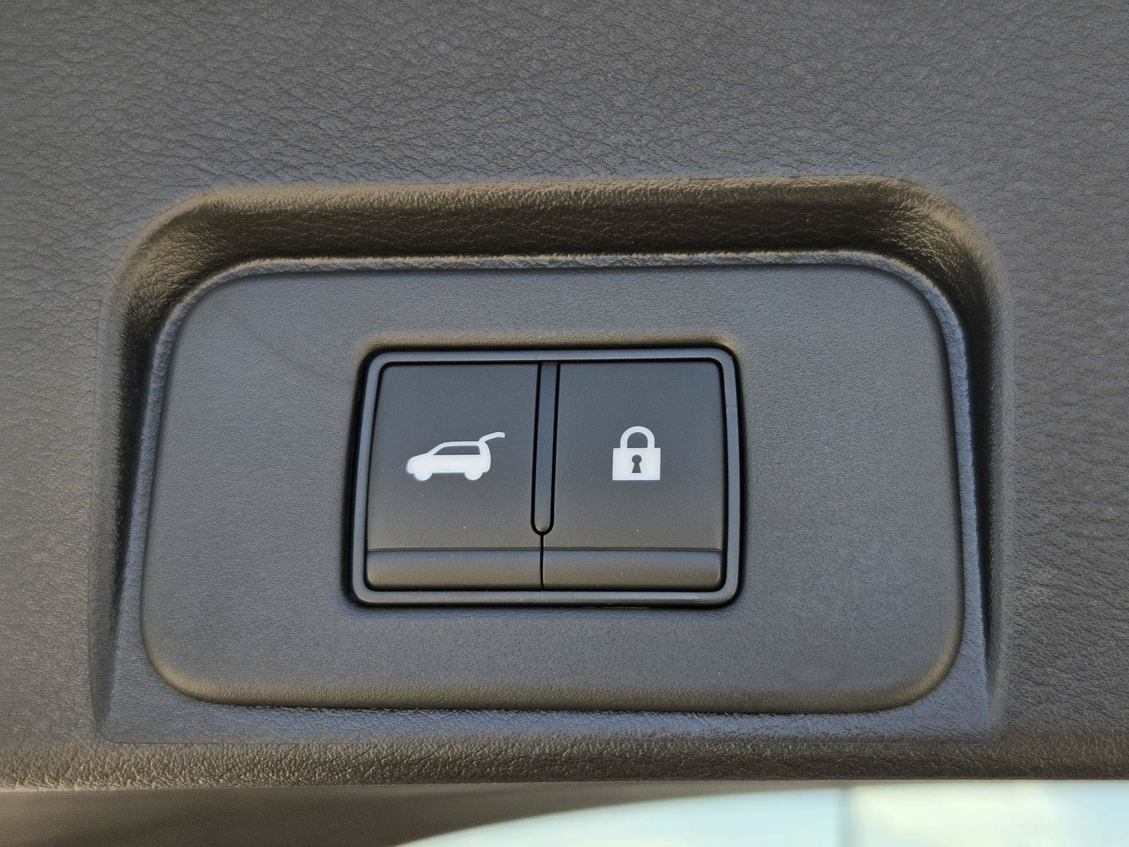 New 2026 Nissan Rogue SV FWD image 12