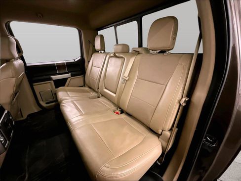 Used 2015 Ford F150 Lariat image 25