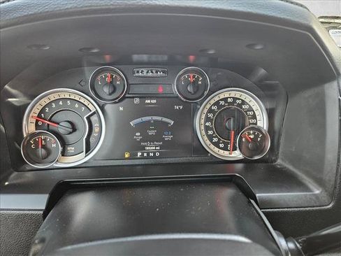 Used 2018 RAM 2500 Laramie w/ Off Road Package AWD/4WD image 11