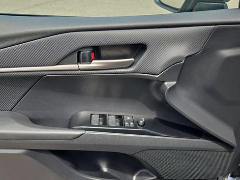 Used 2025 Toyota Camry SE w/ Convenience Package AWD/4WD image 13