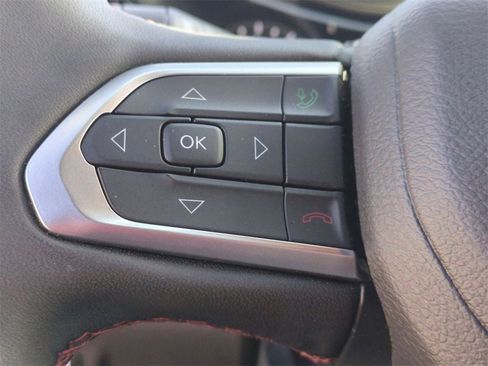 Used 2023 Jeep Compass Trailhawk image 19