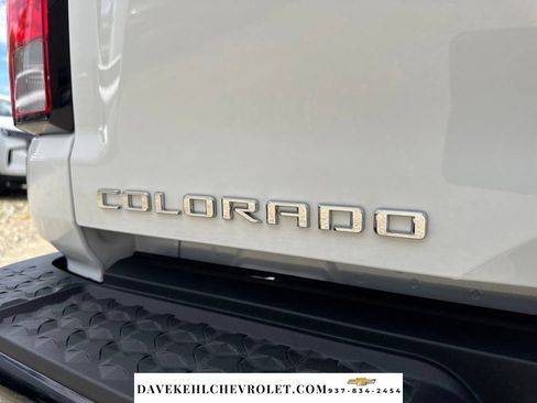 Used 2026 Chevrolet Colorado W/T AWD/4WD image 79