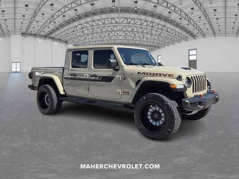 Used 2020 Jeep Gladiator Mojave AWD/4WD image 1