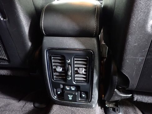 Used 2016 Dodge Durango Citadel w/ Premium Entertainment Group AWD/4WD image 47
