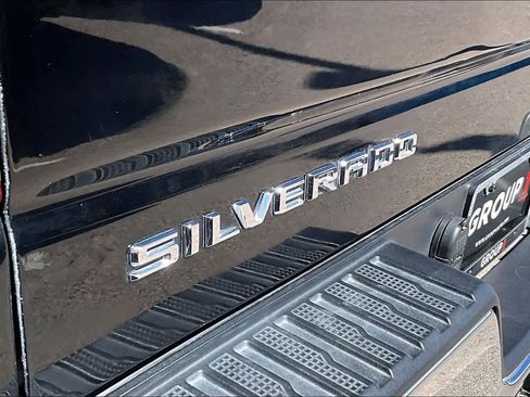 Used 2022 Chevrolet Silverado 1500 LT image 29