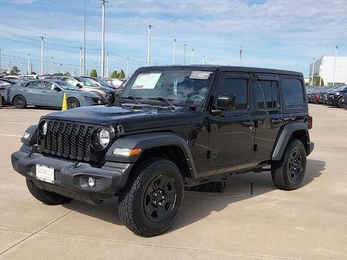 Used 2024 Jeep Wrangler Sport image 3