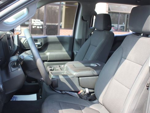 Used 2020 Chevrolet Silverado 1500 Custom Trail Boss w/ Custom Convenience Package image 14