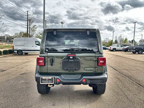 Used 2023 Jeep Wrangler Rubicon 392 image 13