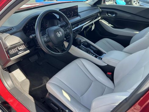 Used 2023 Honda Accord EX-L image 5