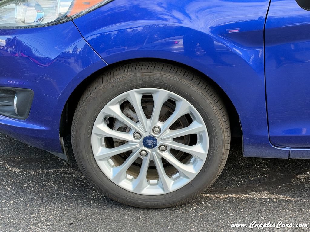 Used 2014 Ford Fiesta SE w/ Equipment Group 201A FWD image 36