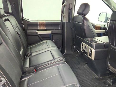 Used 2019 Ford F150 Lariat image 23