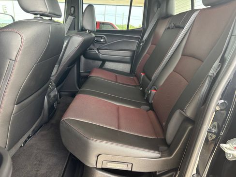 Used 2021 Honda Ridgeline Black Edition image 16