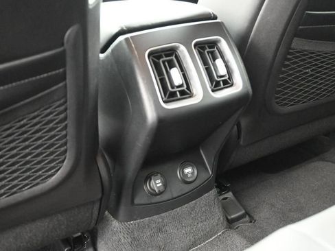 Used 2021 Kia Sorento S FWD image 16