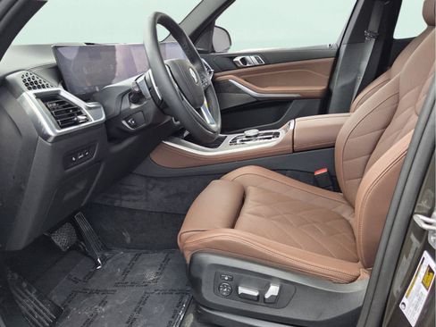 Used 2026 BMW X5 sDrive40i RWD image 10